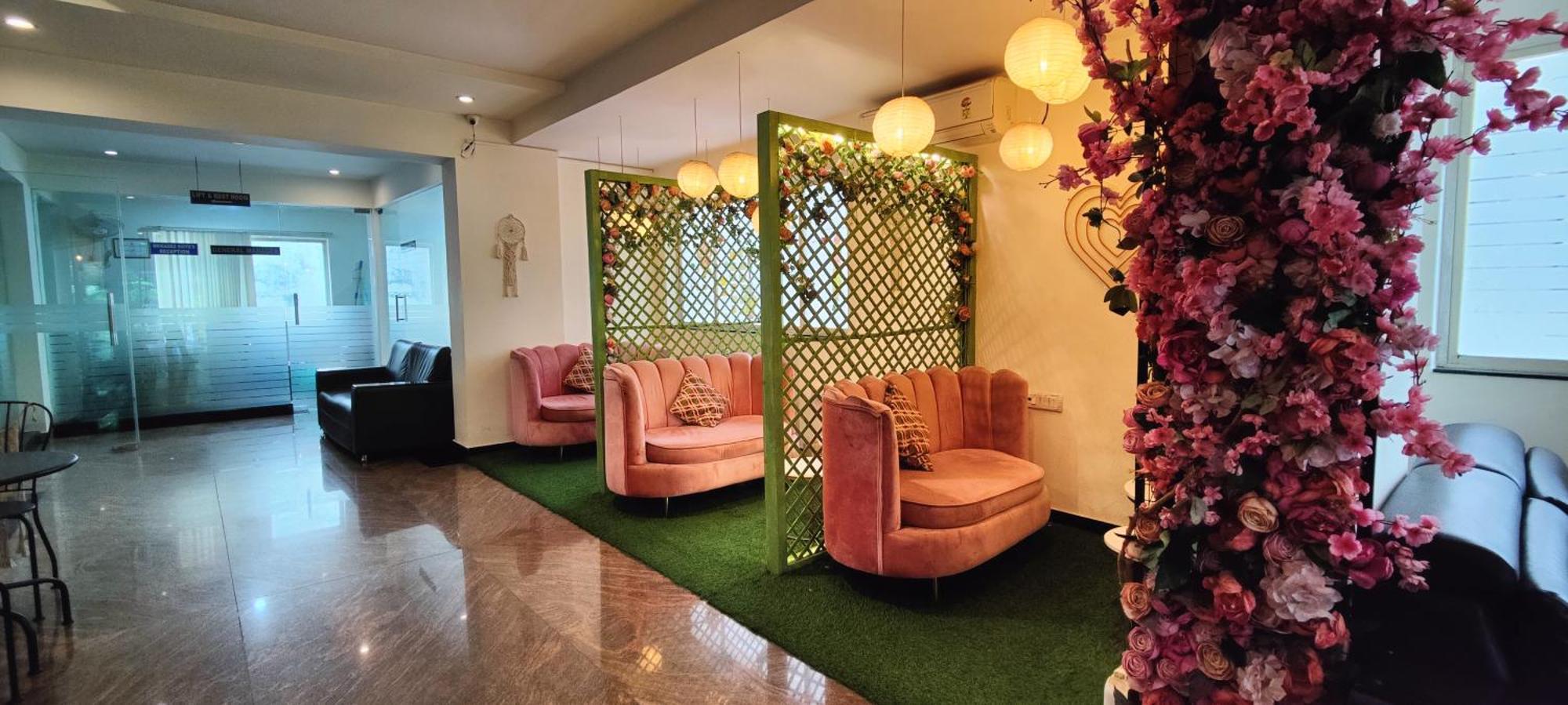 Hotel Krrish Inn - Ameerpet, Hyderabad Exterior photo